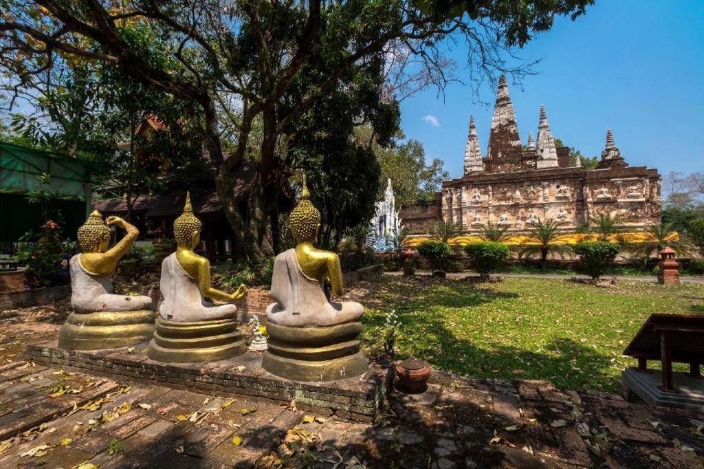 B2 Green Boutique And Budget Hotel Chiang Mai Esterno foto