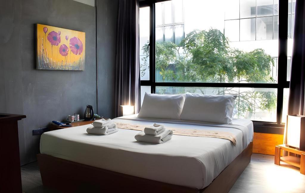 B2 Green Boutique And Budget Hotel Chiang Mai Esterno foto
