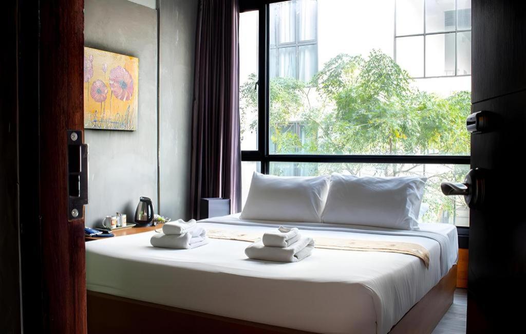 B2 Green Boutique And Budget Hotel Chiang Mai Esterno foto