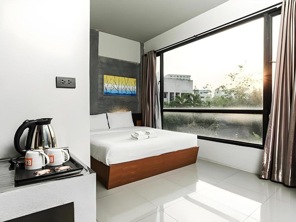 B2 Green Boutique And Budget Hotel Chiang Mai Esterno foto