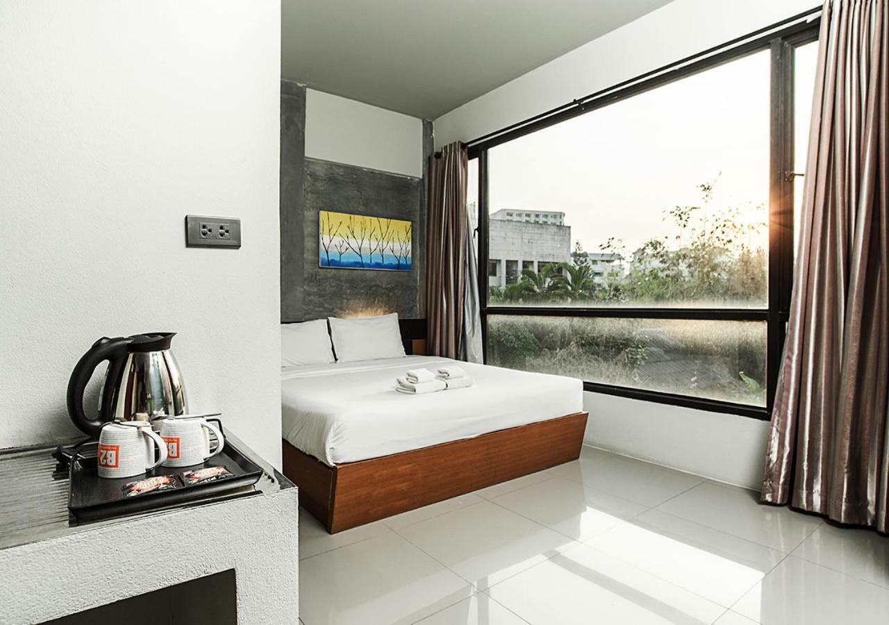 B2 Green Boutique And Budget Hotel Chiang Mai Esterno foto